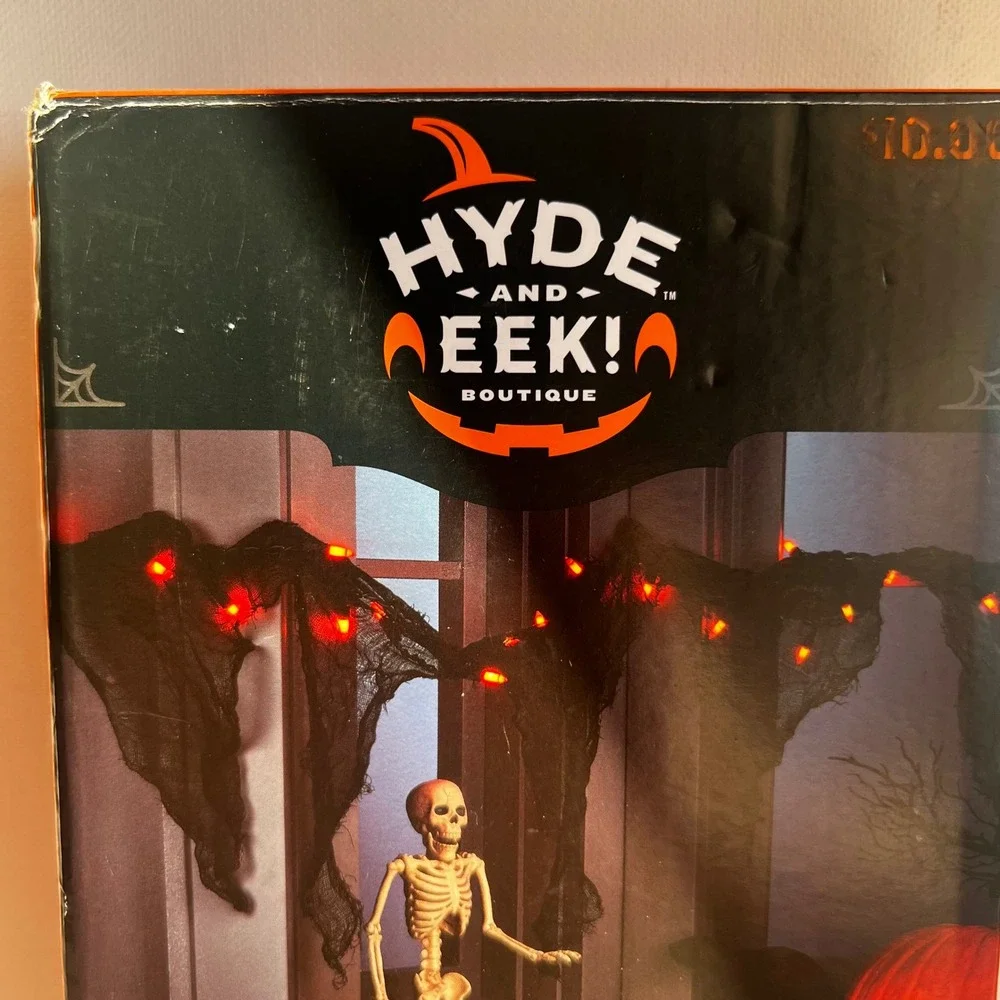 Hyde and Eek Boutique Halloween Orange Lit Gauze Garland 9ft 35 Bulbs Black Wire